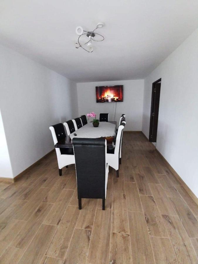 Casa De Vacanta Maga ドゥボバ エクステリア 写真