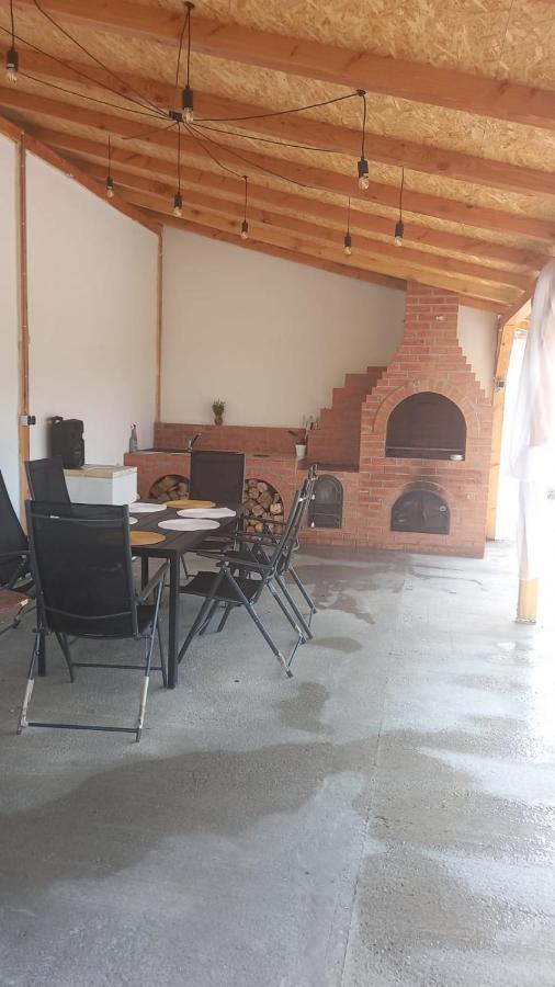 Casa De Vacanta Maga ドゥボバ エクステリア 写真
