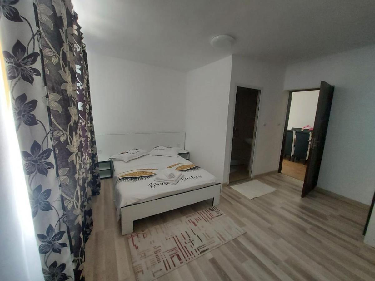 Casa De Vacanta Maga ドゥボバ エクステリア 写真